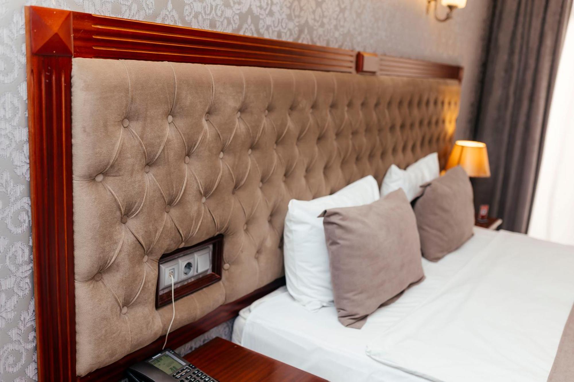 Capitol Hotel Баку Экстерьер фото