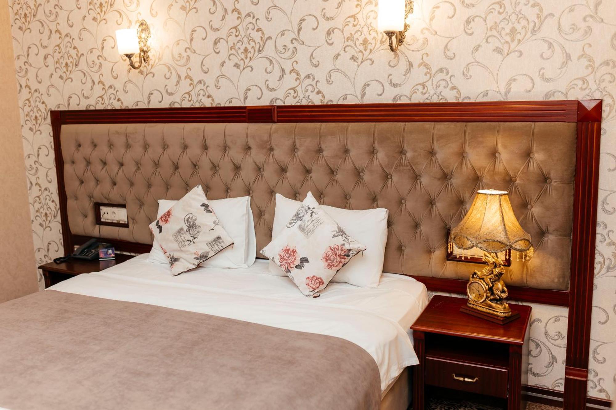 Capitol Hotel Баку Экстерьер фото