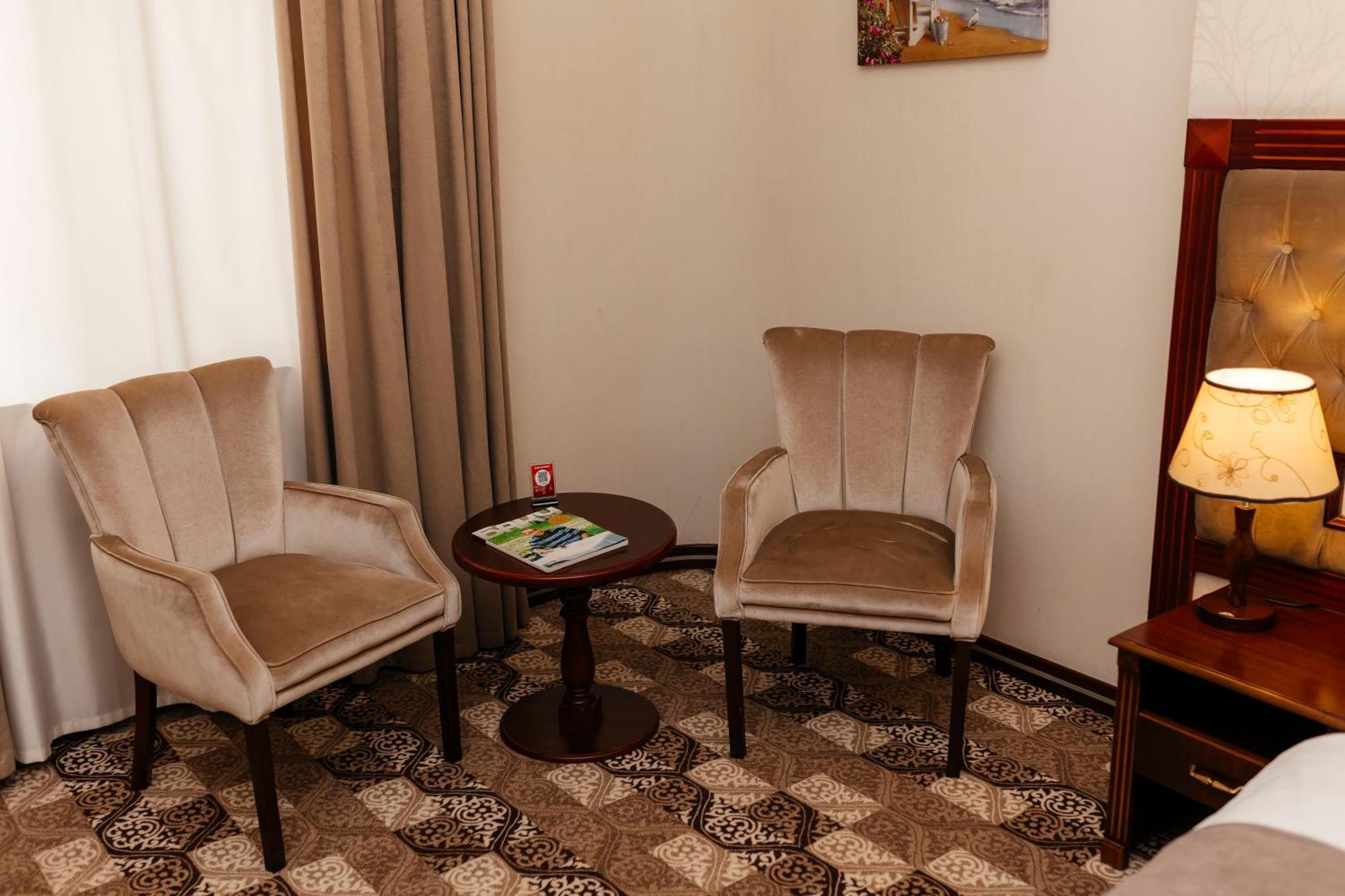 Capitol Hotel Баку Экстерьер фото